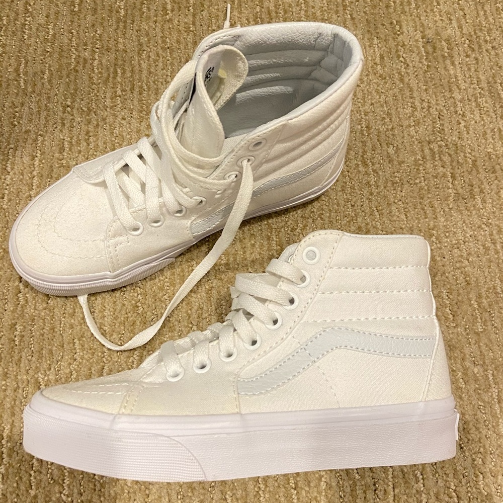 WHITE HIGHTOP VANS